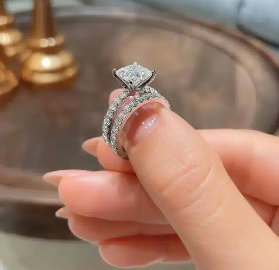 Diamond-Cut Grandeur: Timeless Types of Wedding Rings