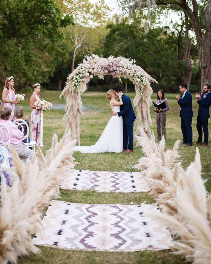 Rugs On Aisle: Add Softness to Backyard Wedding Ideas