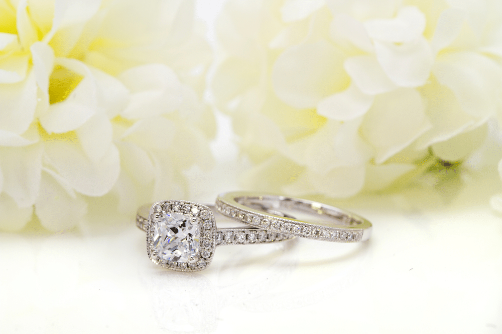 Diamond white gold engagement rings