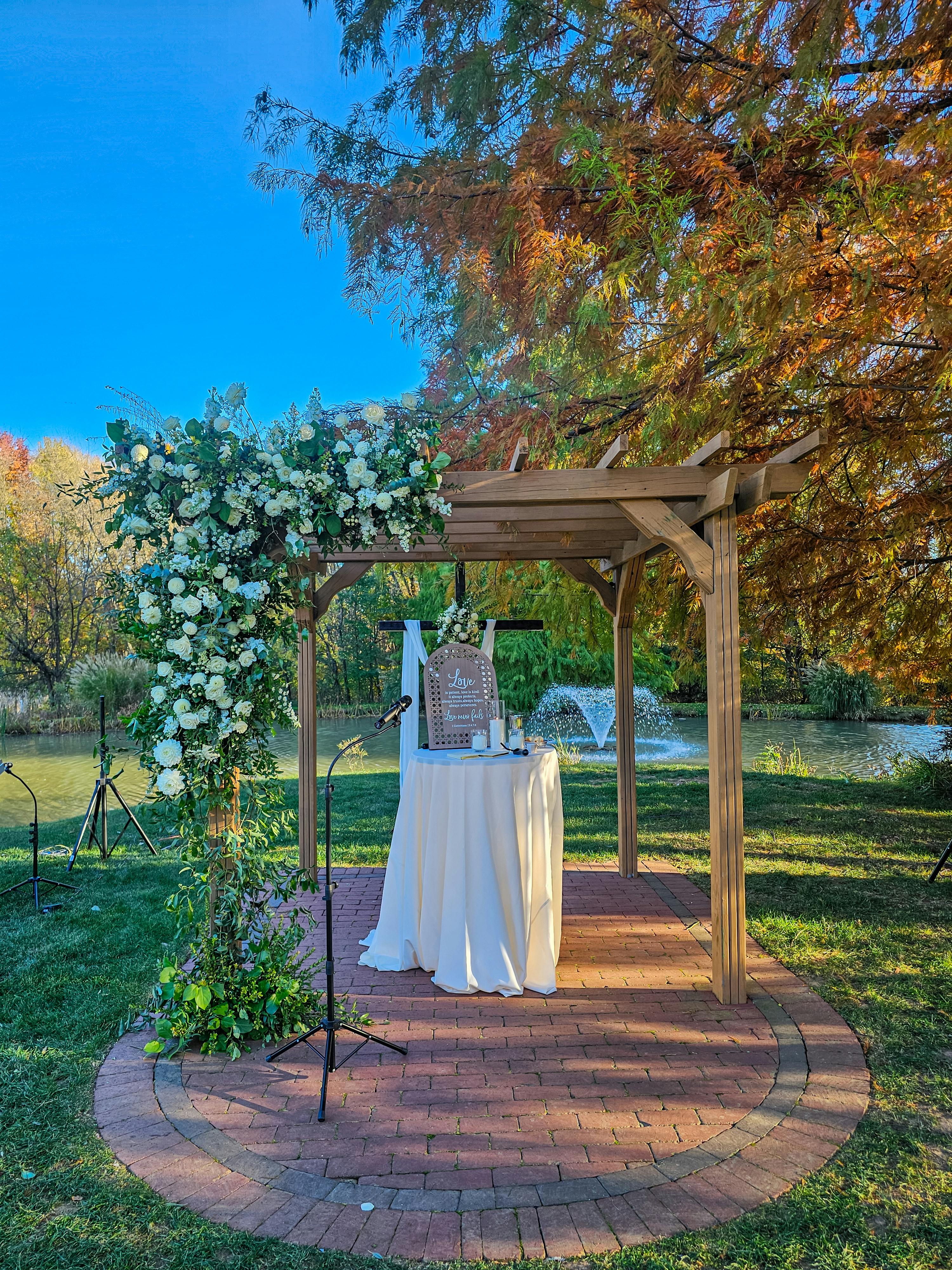 Garden Wedding Floral Decor